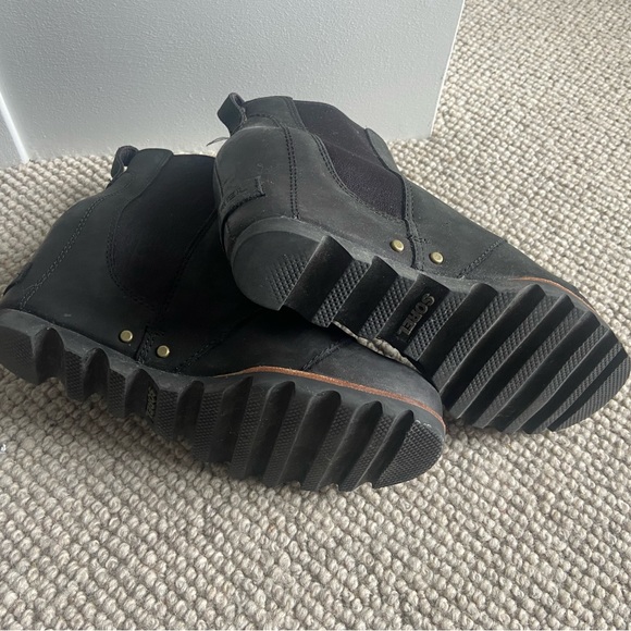 Sorel Joan of Arc wedge boot, size 6.5 - Picture 3 of 3